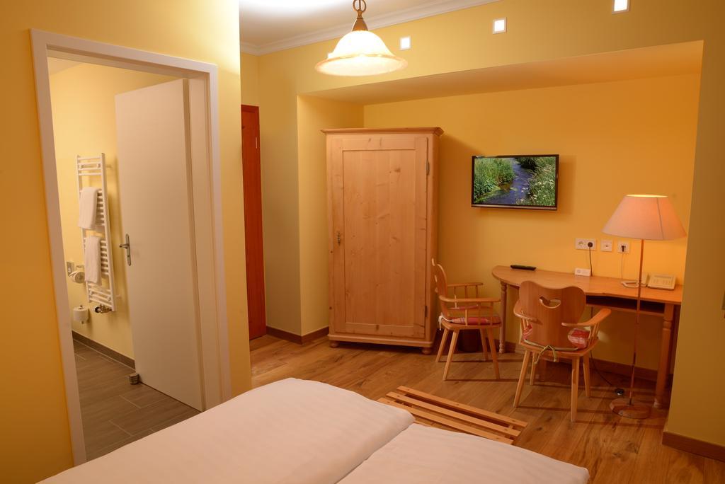 Landgasthof Haueis Marktleugast Habitación foto